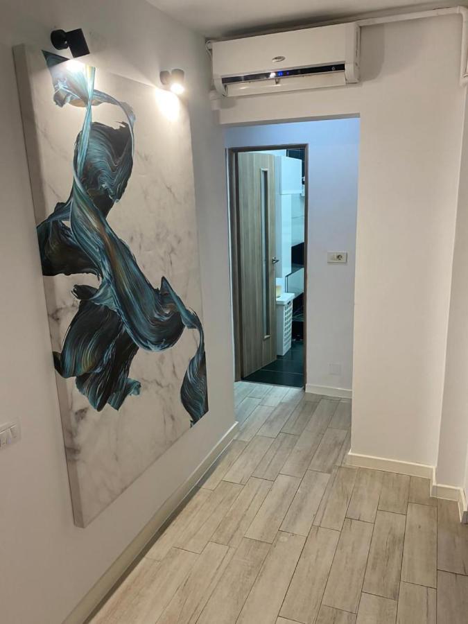 Beautiful Modern Apartment Craiova Dış mekan fotoğraf