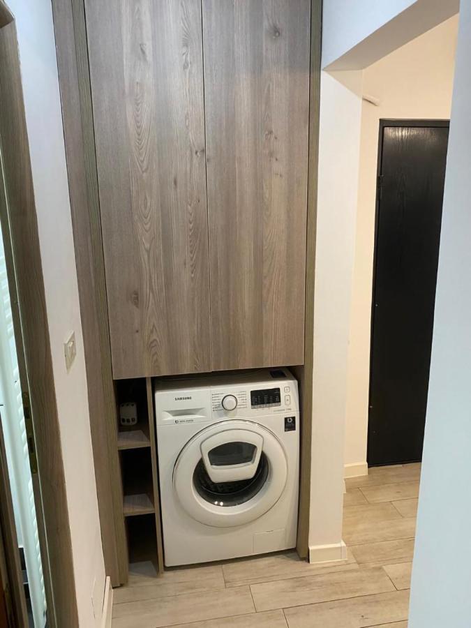 Beautiful Modern Apartment Craiova Dış mekan fotoğraf